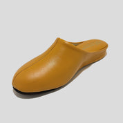 Zapatillas GAME 700 Chinela Piel MOSTAZA