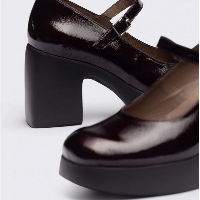 Mercedita Lala WONDERS Charol BURDEOS