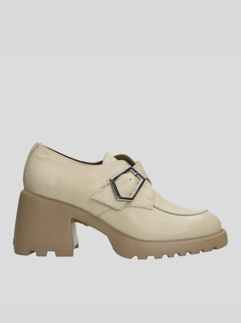 Mocasín Extra WONDERS Hebilla Piel BEIGE