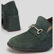 Mocasín Celia WONDERS Ante VERDE BOTELLA