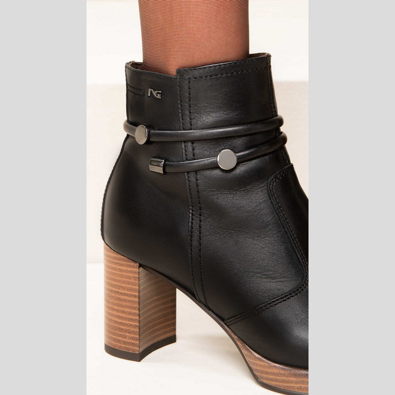 Botín Tacón NERO GIARDINI Piel NEGRO