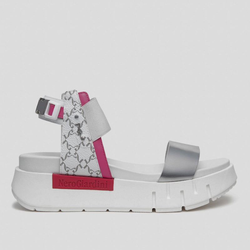 Sandalia NERO GIARDINI Plataforma PLATA