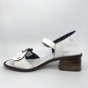 Sandalia Baja PLUMERS Adorno Piel BLANCA