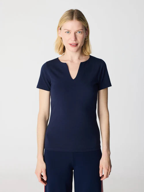 Camiseta ESCORPION Cuello Chilaba MARINO