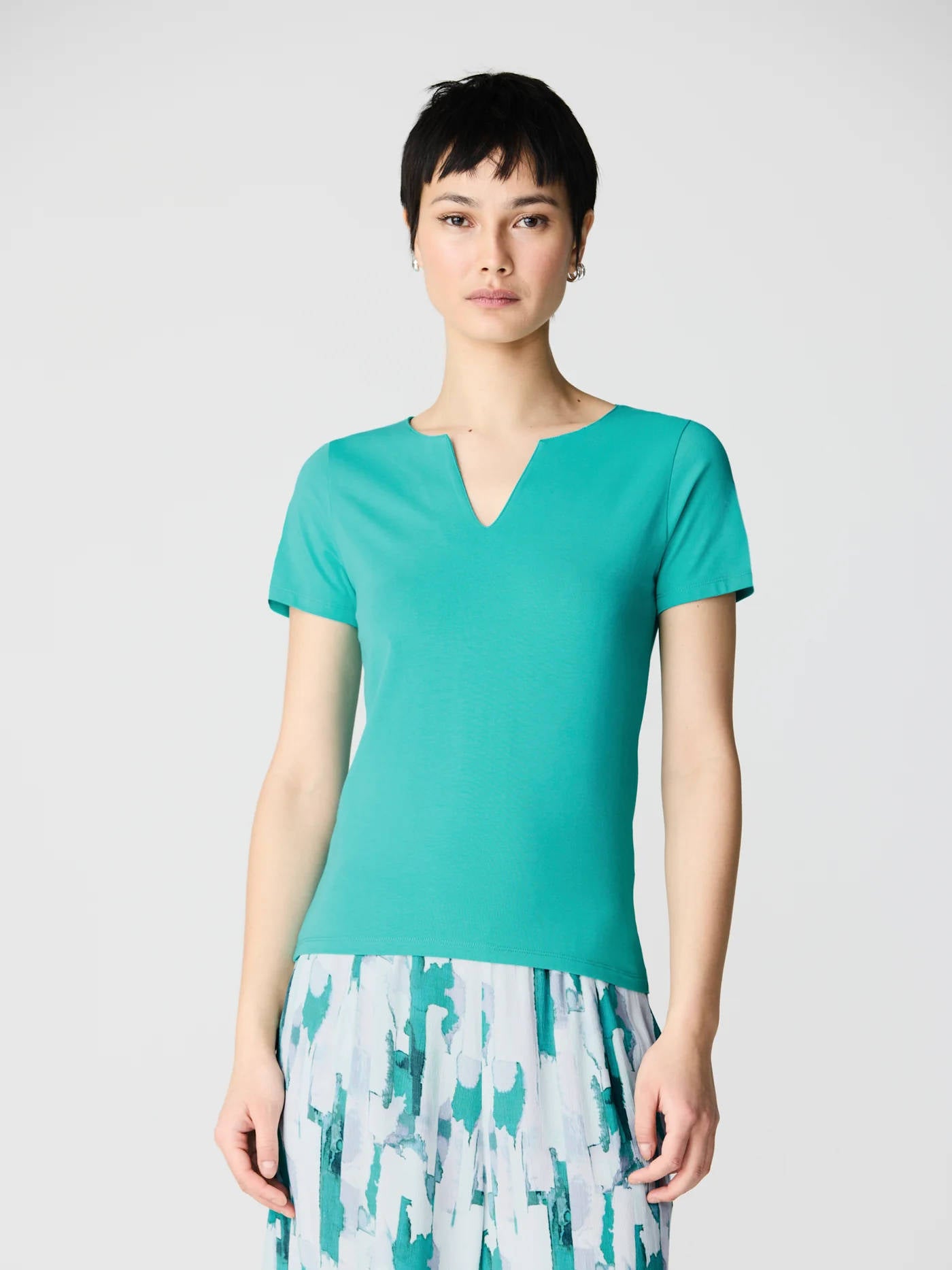 Camiseta ESCORPION CuelloChilabaTURQUESA