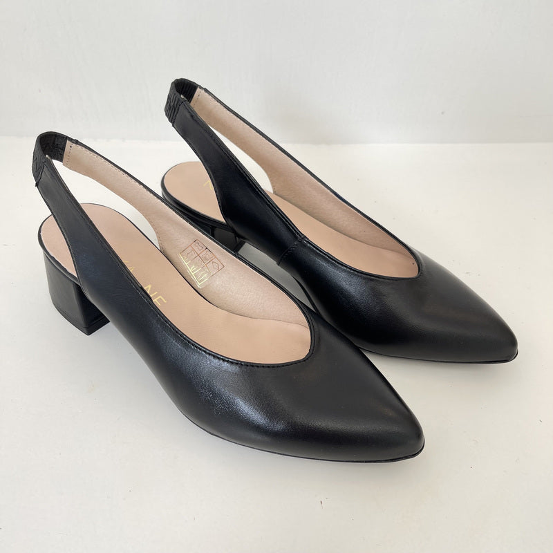 Salón Destalonado NE.KA.NE Piel NEGRO