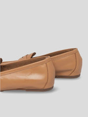 Mocasín Cuña Baja WONDERS Piel CUERO