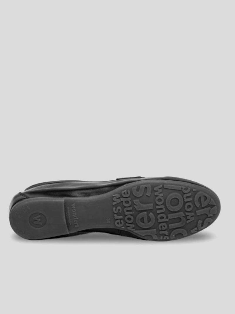 Mocasín Cuña Baja WONDERS Piel NEGRO