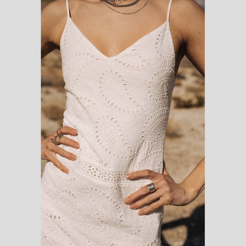 VestidoBordadoFREEMAN T.PORTERRevaniaBLA