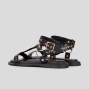 Sandalia Romana JANET&JANET Tachas NEGRO