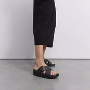 Sandalia Lulu FITFLOP Hebilla Piel NEGRO