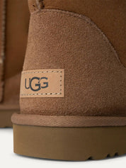 Bota mujer UGG Classic Short II CHE