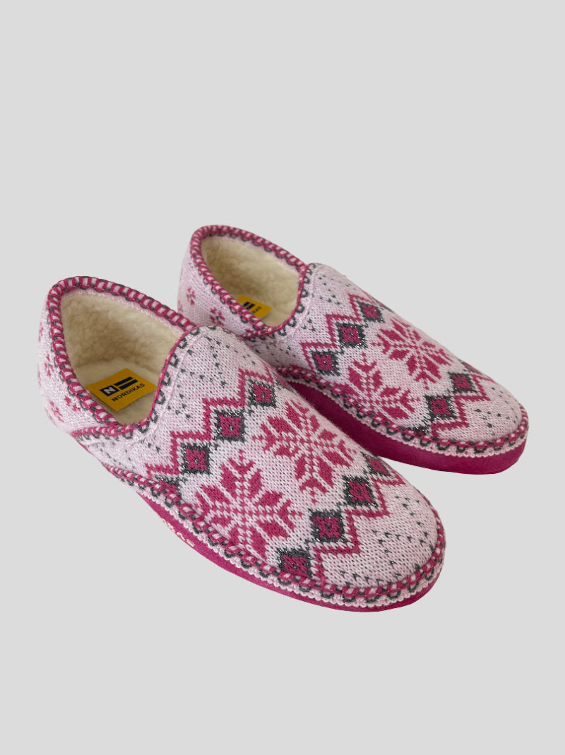 Zapatilla NORDIKAS Cerradas Heidi FRESA