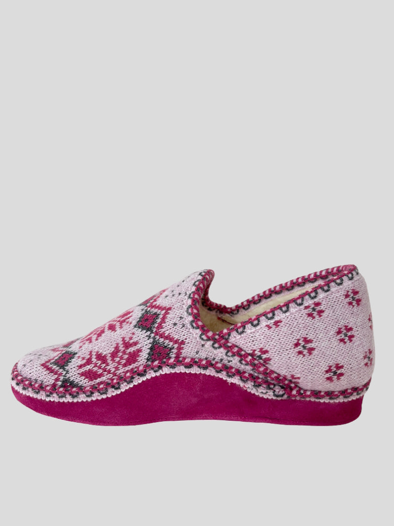 Zapatilla NORDIKAS Cerradas Heidi FRESA