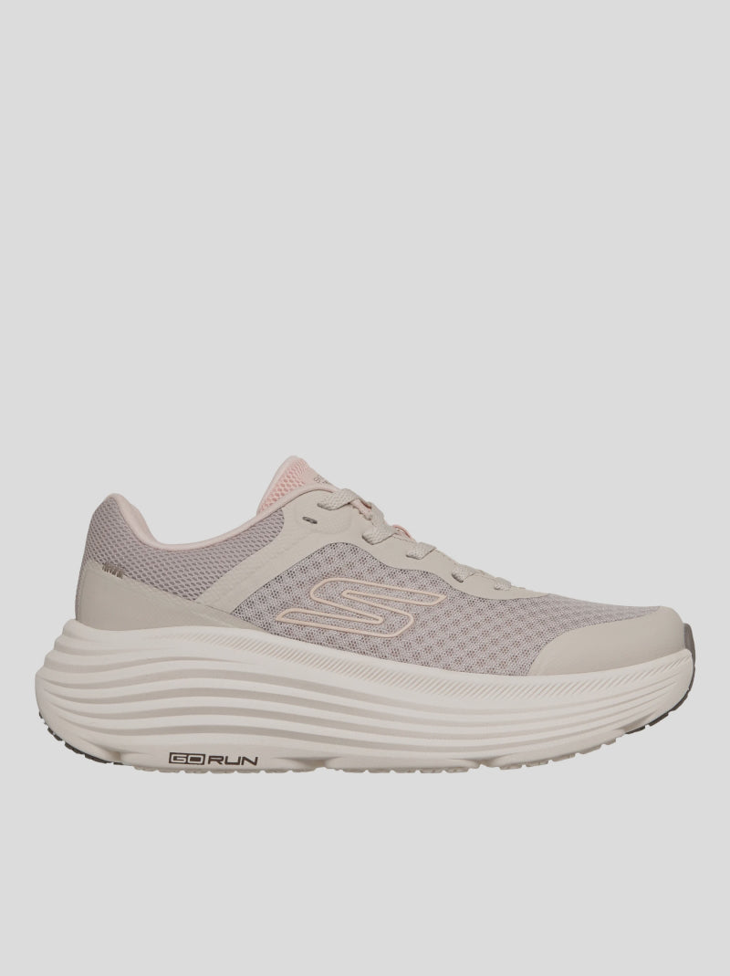 SKECHERS Max Cushioning Endeavour