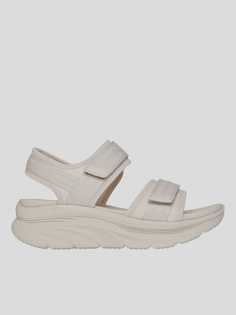 SKECHERS D´LUX WALKER - Adored Days