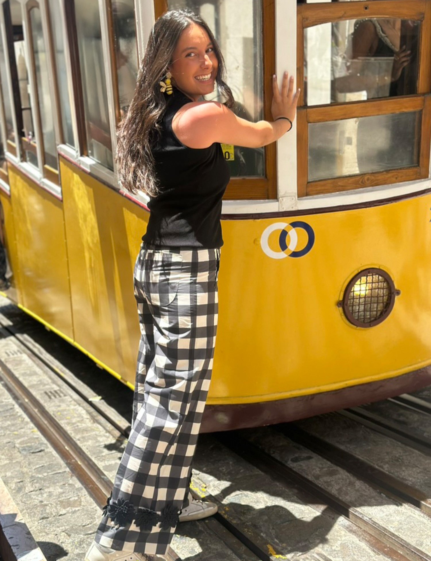 12080_1.jpg