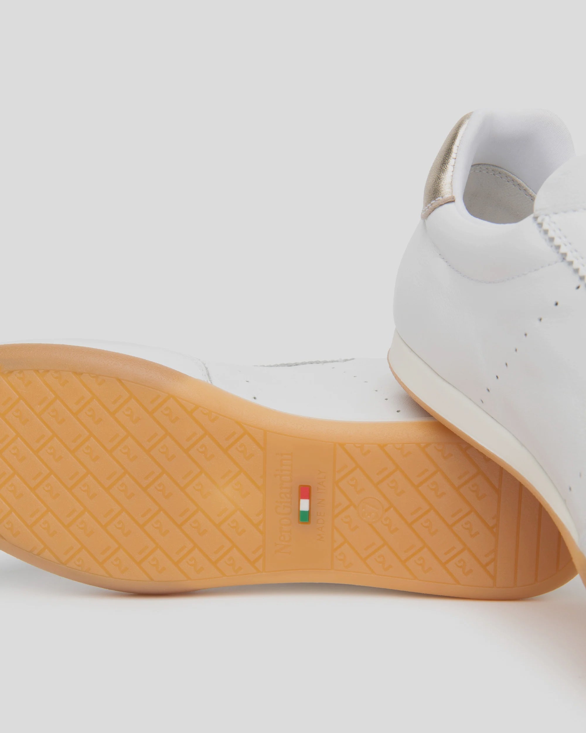 Deportiva NERO GIARDINI DryGo! ® Piel