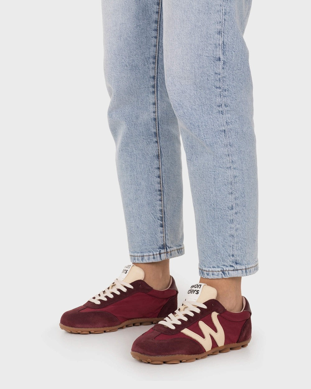 Deportiva Retro WONDERS Nysa 01 BURDEOS