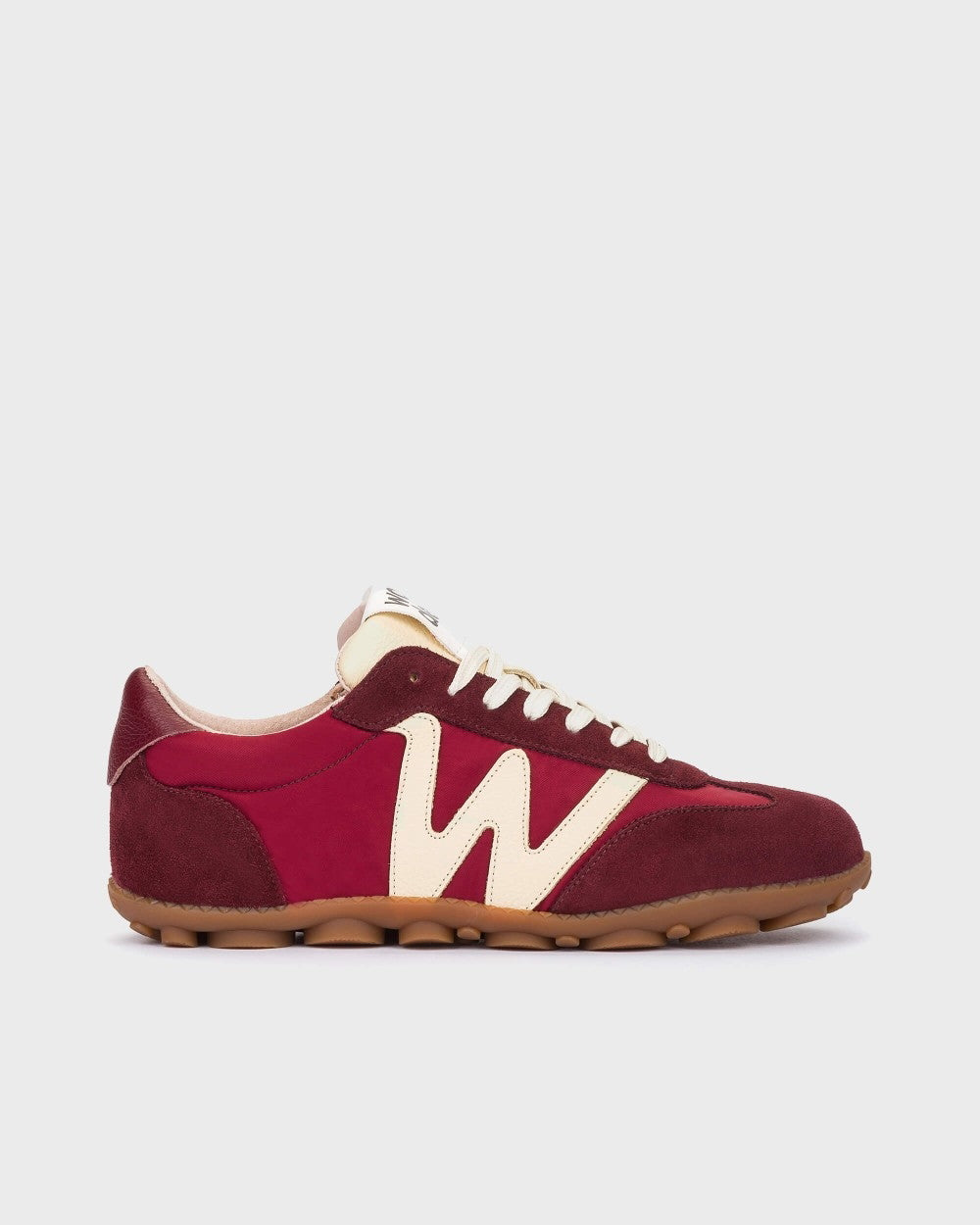 Deportiva Retro WONDERS Nysa 01 BURDEOS