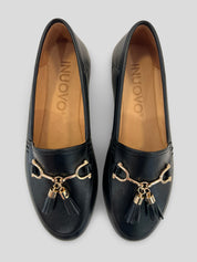 Mocasín Borlas INUOVO piel NEGRO