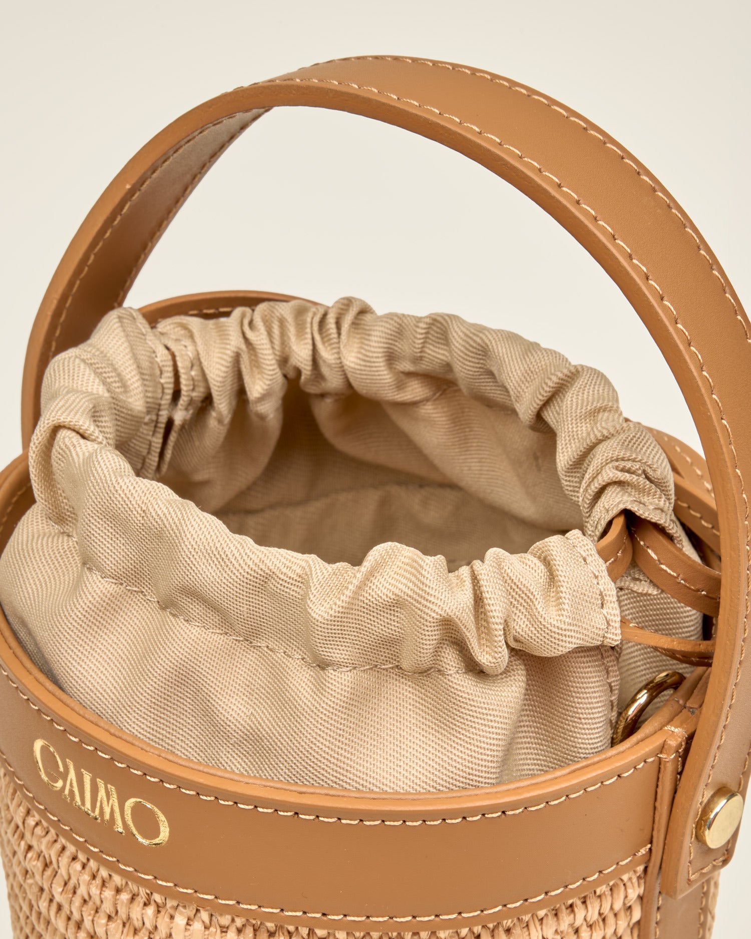 Bandolera Bombón GAIMO Rafia Piel CUERO