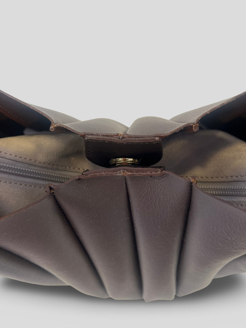 Bolso Abanico CATS PlisadoPiel CHOCOLATE