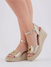Sandalia FABIOLAS Laura Tachas Piel ORO