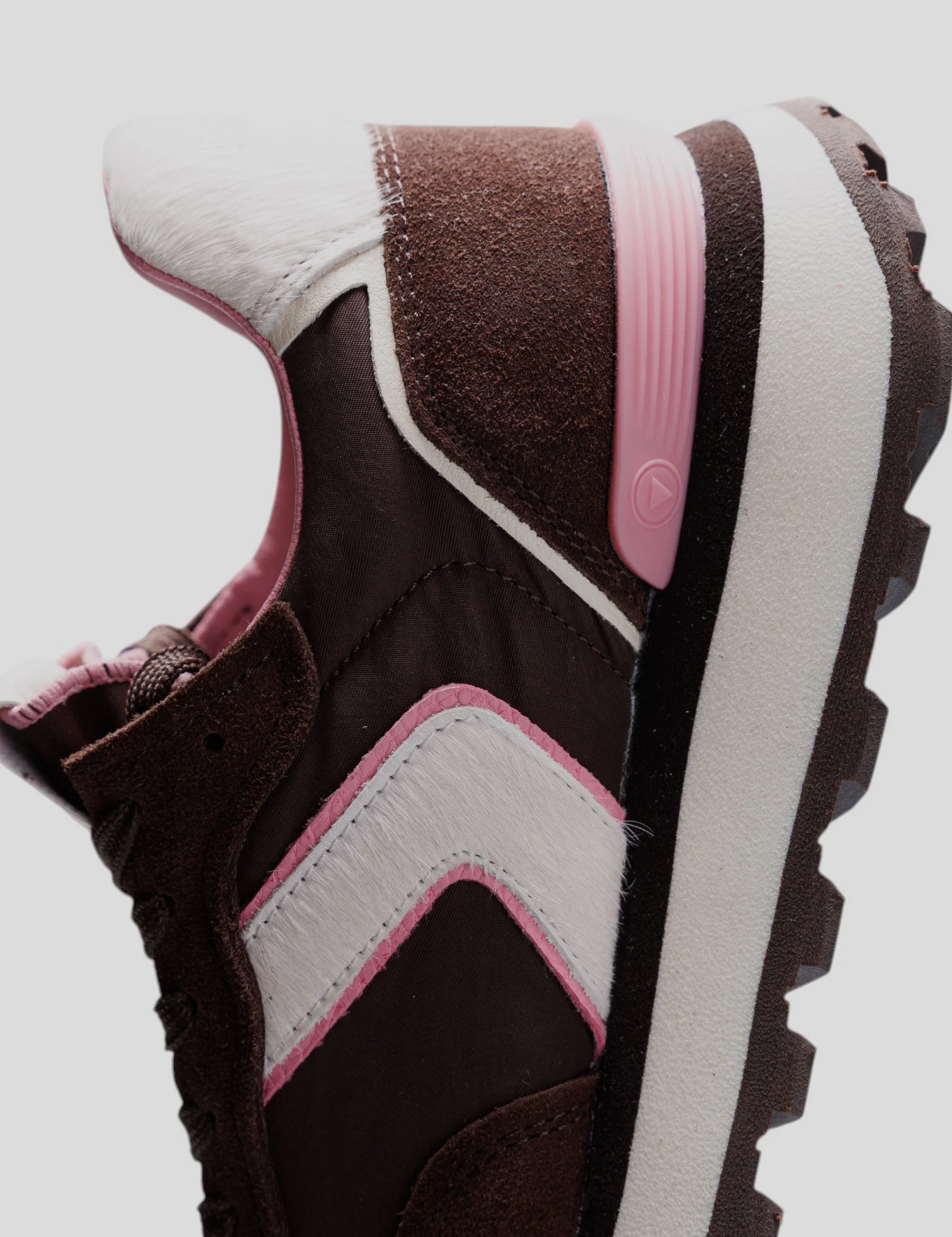 Deportiva VERBENAS Clodette Hush MARRÓN