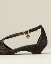 Salón GAIMO Malvina Animal Print CEBRA