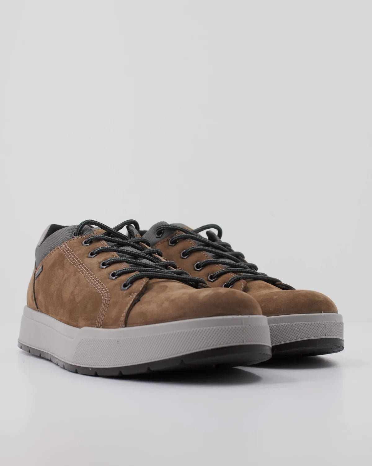 Deportiva Hombre IGI&CO GORETEX Nobuk CUERO